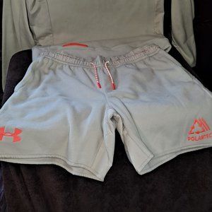 Womens Under Amour Polartec - shorts and long sleeve Shirt